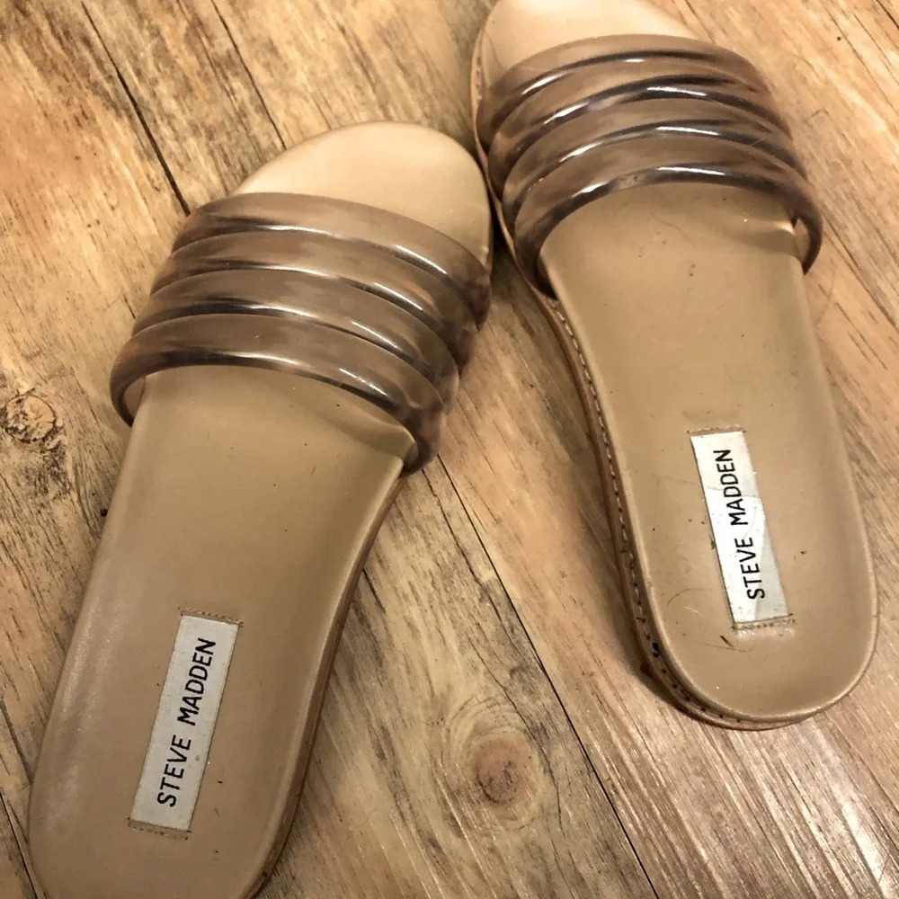 Steve Madden slides - Picture 1 of 4